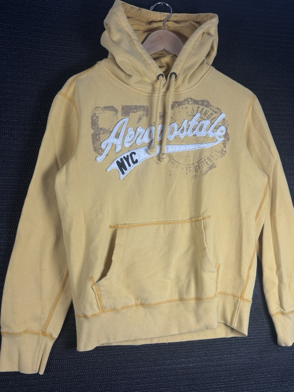 Aeropostale Y2K NYC Graphic Pullover Hoodie Yellow Small